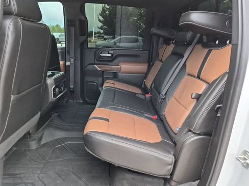 Used 2020 Chevrolet Silverado 3500 High Country w/ LPO, Hitch Package AWD/4WD image 38