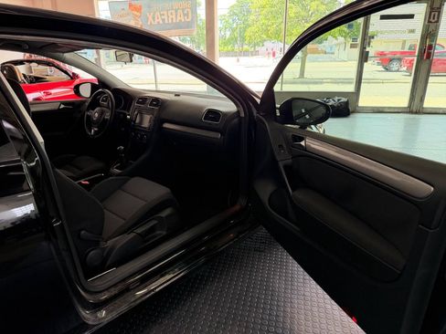Used 2012 Volkswagen Golf TDI FWD image 24