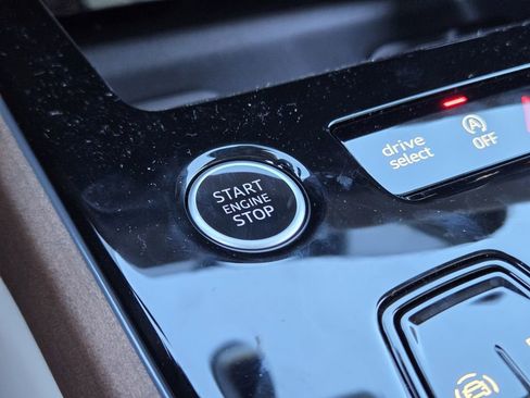 New 2026 Audi A6 Premium Plus image 24