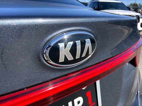 Used 2021 Kia Forte LXS FWD image 19