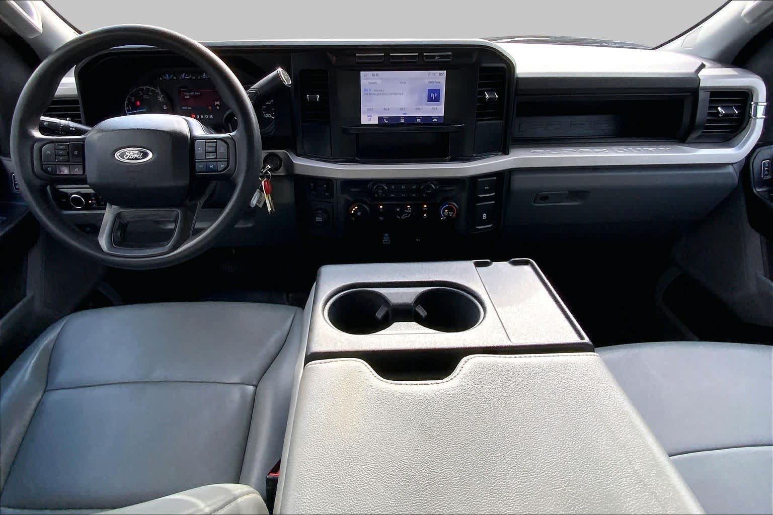 Used 2024 Ford F250 XL RWD image 15