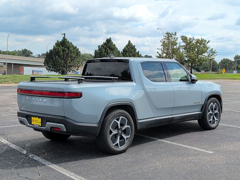 Used 2022 Rivian R1T Adventure AWD/4WD image 4
