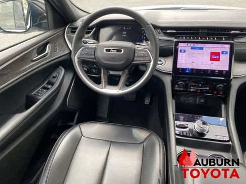 Used 2024 Jeep Grand Cherokee Limited 4xe AWD/4WD image 29