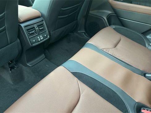 New 2026 Subaru Forester Touring image 9