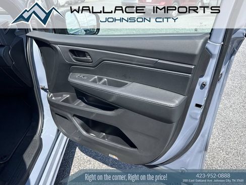 Used 2025 Honda Odyssey Sport-L image 35