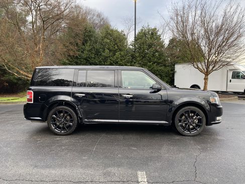 Used 2018 Ford Flex SEL w/ Equipment Group 202A image 6