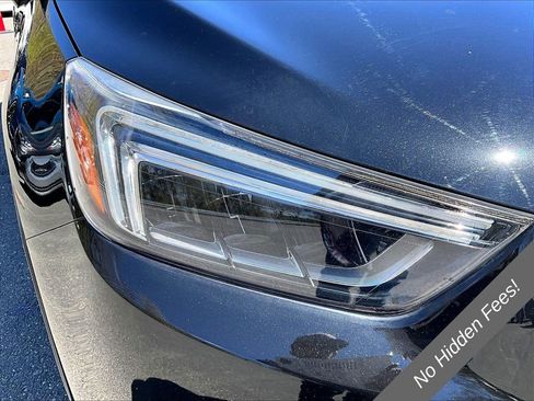 Used 2019 Buick Encore Essence w/ Safety Package II AWD/4WD image 26