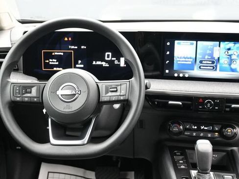 New 2026 Nissan Kicks SV w/ Cold Weather Package FWD image 10