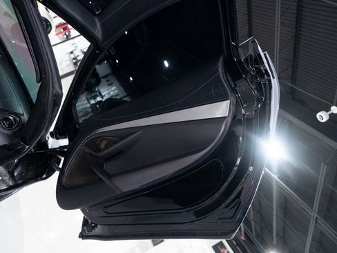 Used 2018 McLaren 720S image 33