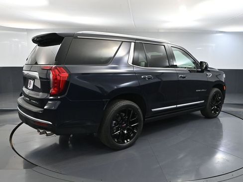 Used 2023 GMC Yukon Denali w/ Denali Reserve Package AWD/4WD image 6