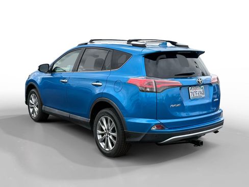 Used 2016 Toyota RAV4 Limited FWD image 3