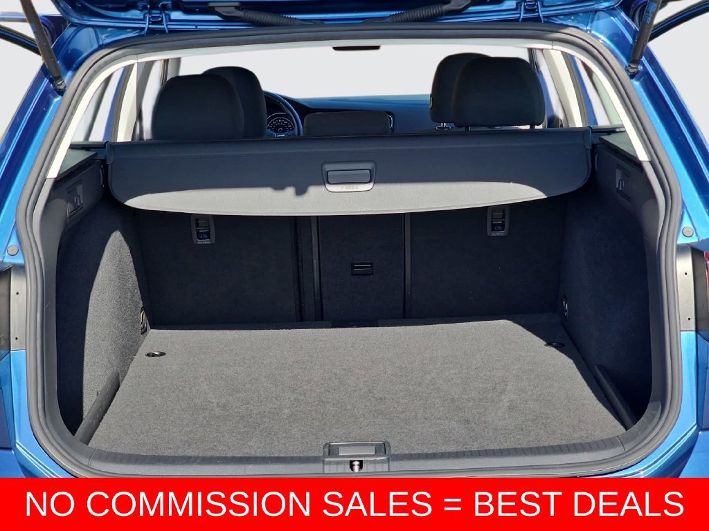 Used 2019 Volkswagen Golf S w/ Driver Assistance Package FWD image 12