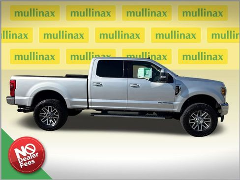 Used 2019 Ford F250 Lariat w/ Lariat Value Package AWD/4WD image 2