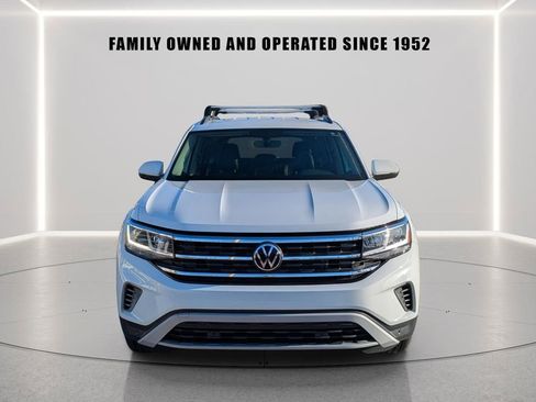 Used 2023 Volkswagen Atlas SE w/ Black Wheel Package FWD image 6