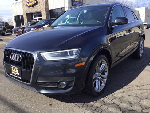 Used 2015 Audi Q3 2.0T Prestige w/ Prestige Package image 1