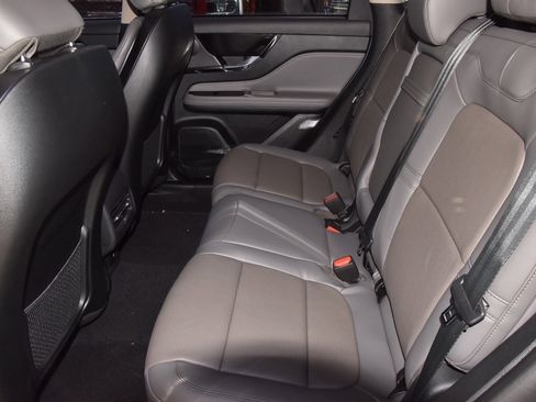 New 2026 Lincoln Corsair Reserve image 14