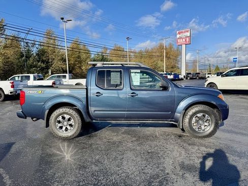 Used 2016 Nissan Frontier PRO-4X image 3