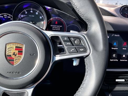 Used 2022 Porsche Cayenne Platinum Edition AWD/4WD image 19