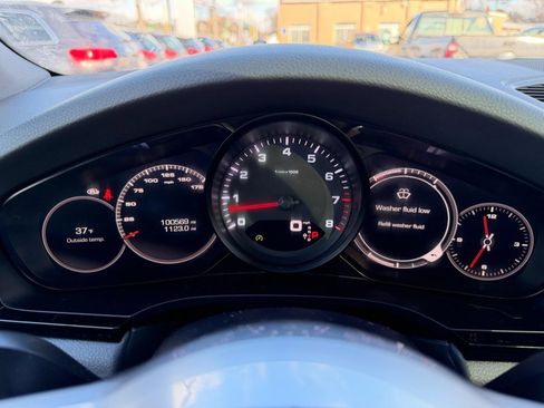 Used 2019 Porsche Cayenne AWD image 15