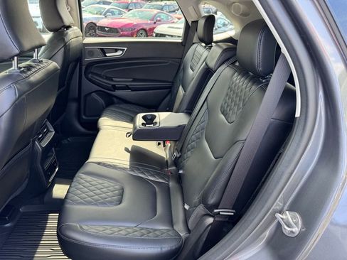Used 2024 Ford Edge Titanium AWD/4WD image 30