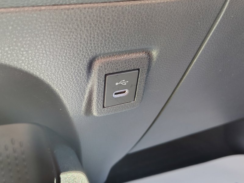 Used 2024 Toyota Corolla SE FWD image 34