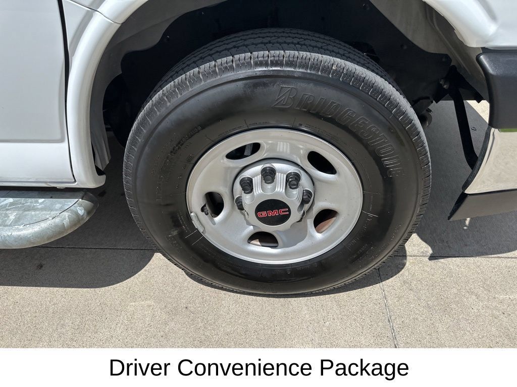 Used 2024 GMC Savana 2500 w/ Driver Convenience Package RWD image 16