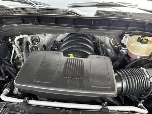 Used 2021 GMC Sierra 1500 AT4 w/ AT4 Value Package AWD/4WD image 16