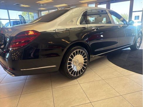 Used 2019 Mercedes-Benz Maybach S 560 4MATIC image 10