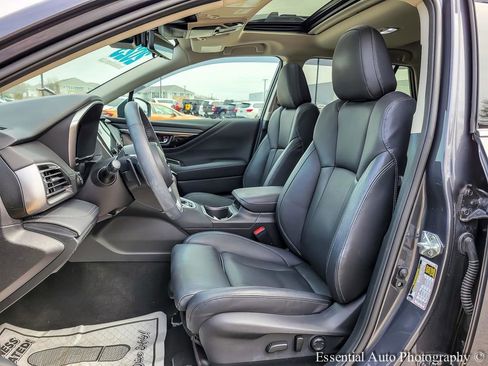 Certified 2023 Subaru Outback Touring AWD/4WD image 8
