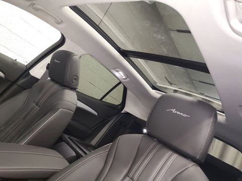 New 2026 Buick Envision Avenir image 26