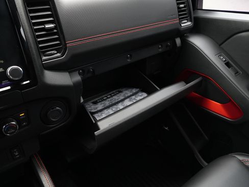 Used 2024 Nissan Frontier PRO-4X w/ Pro Premium Package image 32