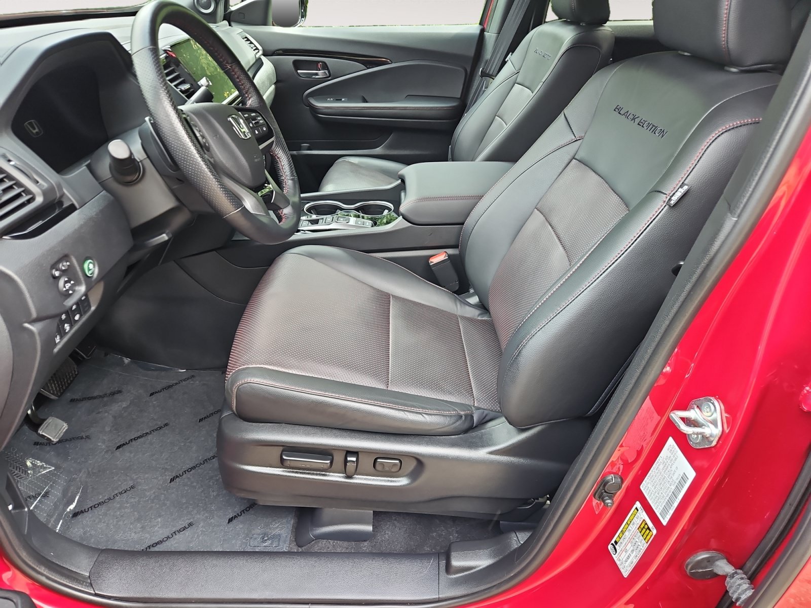 Used 2024 Honda Ridgeline Black Edition image 10