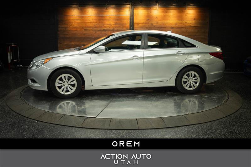 Used 2013 Hyundai Sonata GLS FWD image 1
