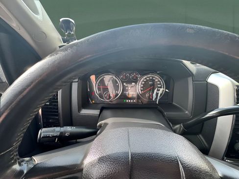 Used 2012 RAM 2500 Laramie w/ Protection Group image 24