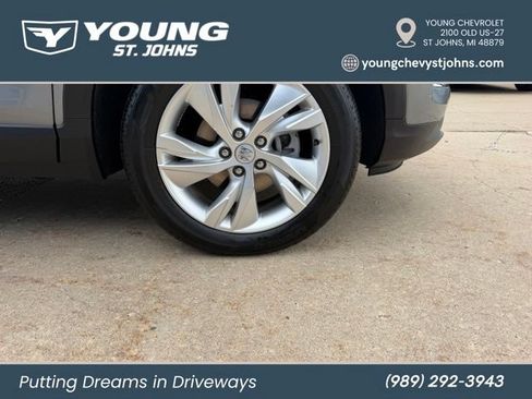 Used 2024 Buick Encore GX Preferred w/ Comfort Package AWD/4WD image 14