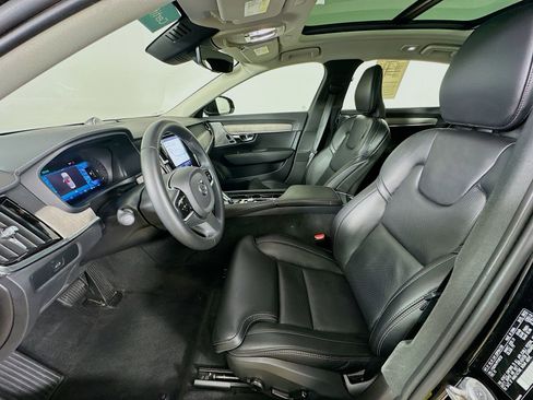 Used 2023 Volvo S90 B6 Ultimate w/ Lounge Package AWD/4WD image 31