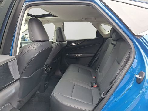 Used 2023 Lexus NX 350 AWD image 8