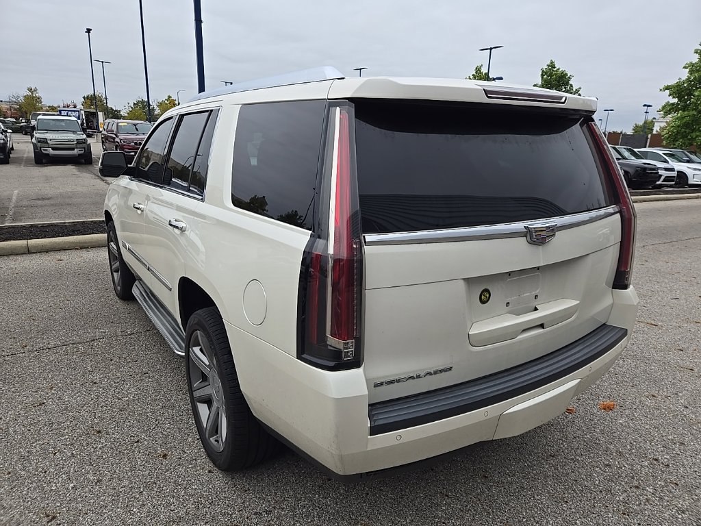 Used 2015 Cadillac Escalade Luxury AWD/4WD image 7