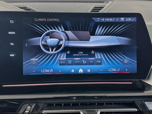 Used 2025 BMW X1 xDrive28i image 24