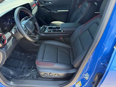 Used 2026 Chevrolet Equinox RS w/ Convenience Package III FWD image 10