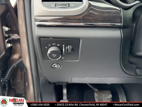 Used 2020 Jeep Grand Cherokee Summit image 18