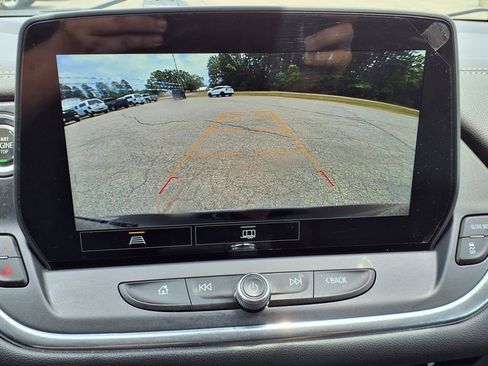 Certified 2023 Chevrolet Blazer LT w/ Convenience Package image 18