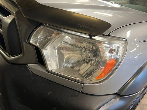 Used 2014 Toyota Tacoma PreRunner image 30