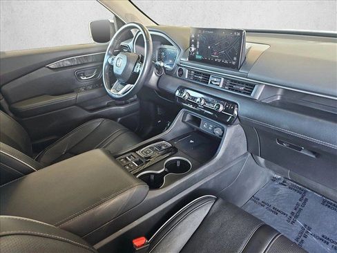 Used 2024 Honda Pilot Elite image 26