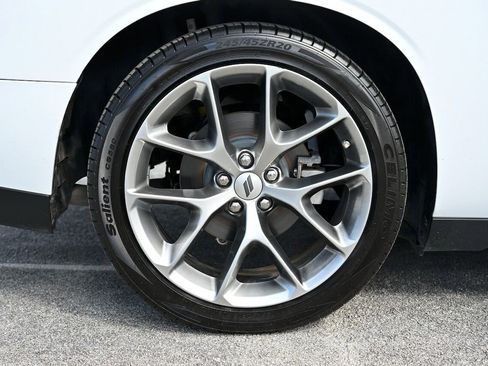 Used 2022 Dodge Challenger GT image 11