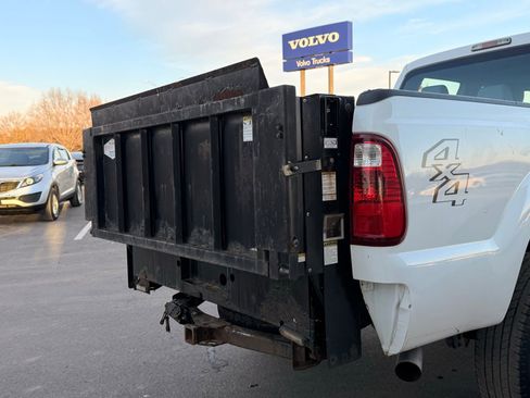 Used 2015 Ford F250 XL w/ Power Equipment Group image 25