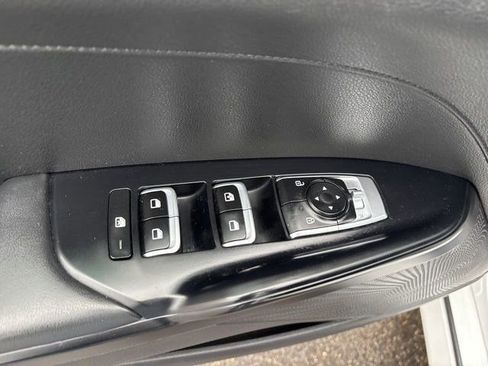 Used 2021 Kia K5 LXS image 14