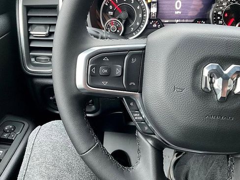 New 2026 RAM 1500 4x4 Crew Cab image 21