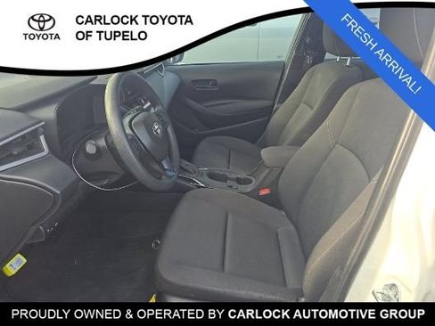 Used 2026 Toyota Corolla LE FWD image 6