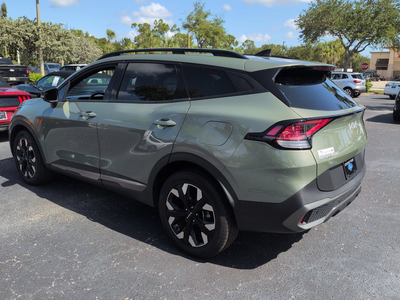 Used 2023 Kia Sportage X-Line w/ X-Line Premium Package AWD/4WD image 6